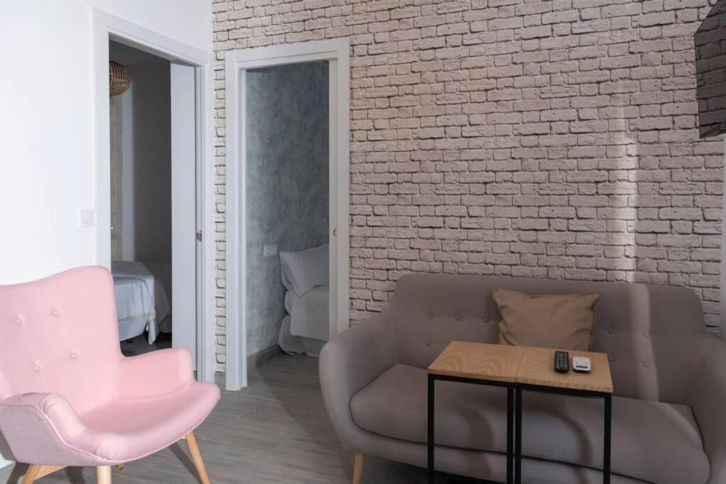 Magnifico Apartamento En Los Remedios Sevilla Eksteriør bilde